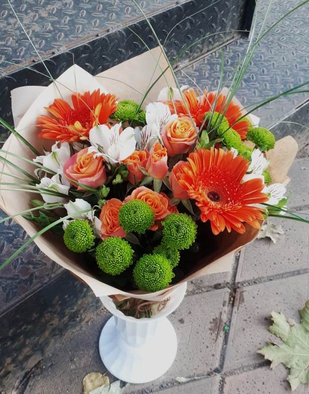 Букет цветов из: Герберы, Хризантемы, Альстромерии и Розы в Лимане Ставропольского края