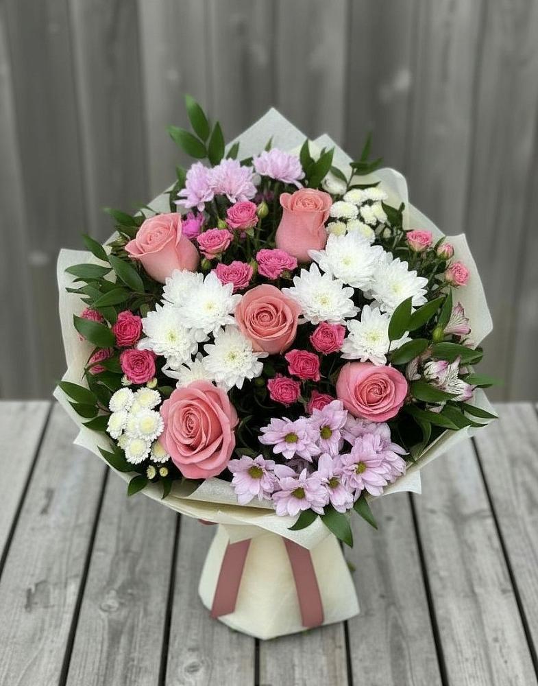 Букет цветов из: Альстромерии, Гвоздики, Розы и Хризантемы в Лимане Ставропольского края