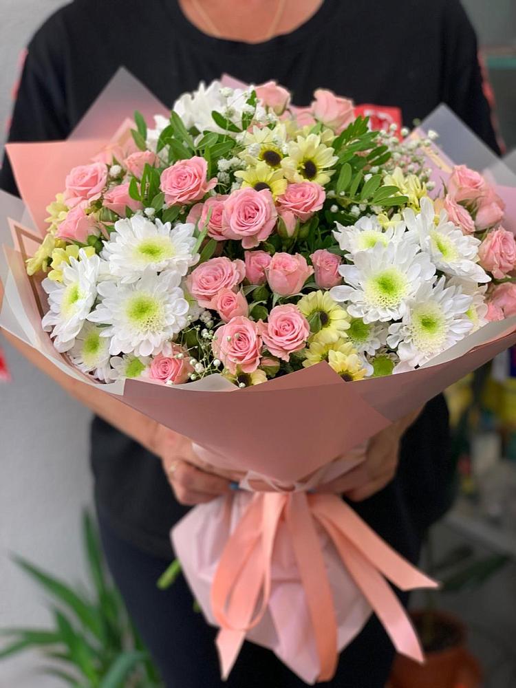 Букет цветов из: Розы и Хризантемы в Лимане Ставропольского края
