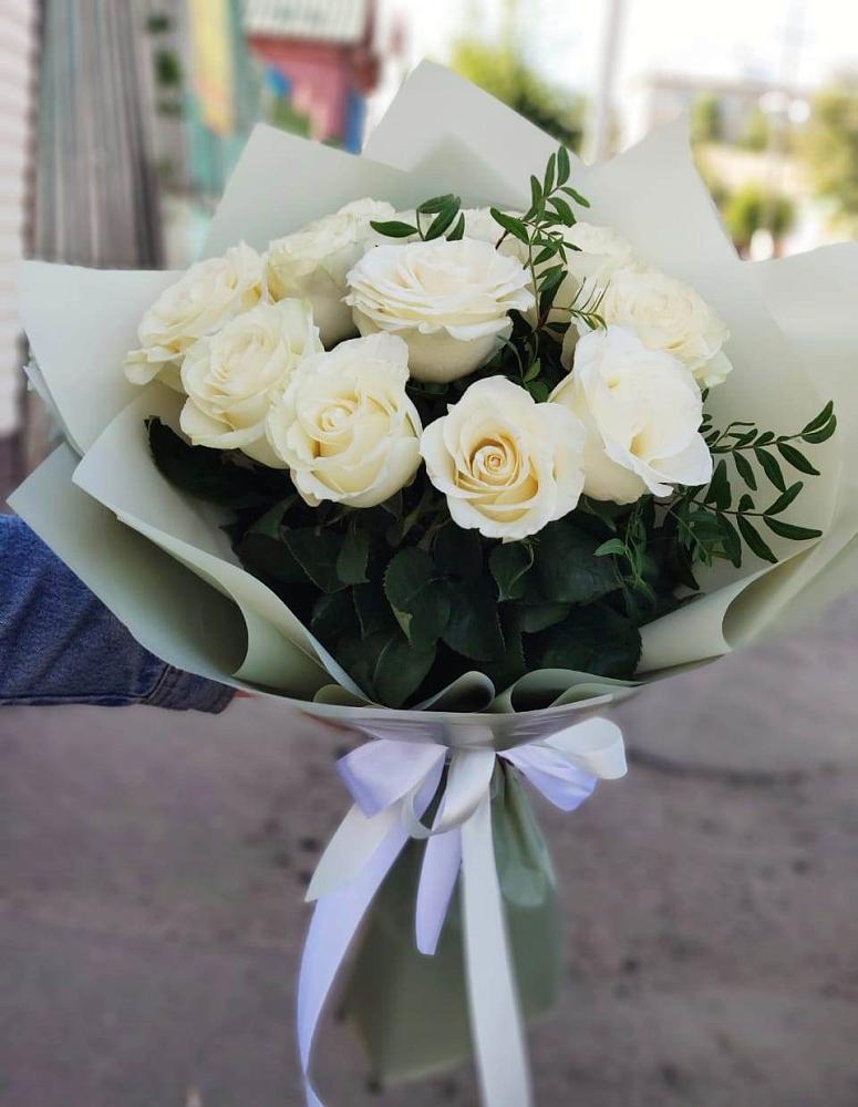Букет Белые розы Проуд в Лимане Ставропольского края