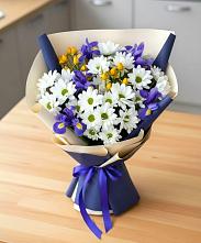 Букет цветов из:  Розы, Ирисы и Хризантемы в Лимане Ставропольского края