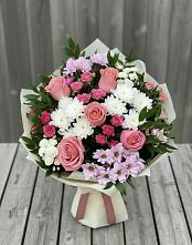 Букет цветов из:  Альстромерии, Гвоздики, Розы и Хризантемы в Лимане Ставропольского края