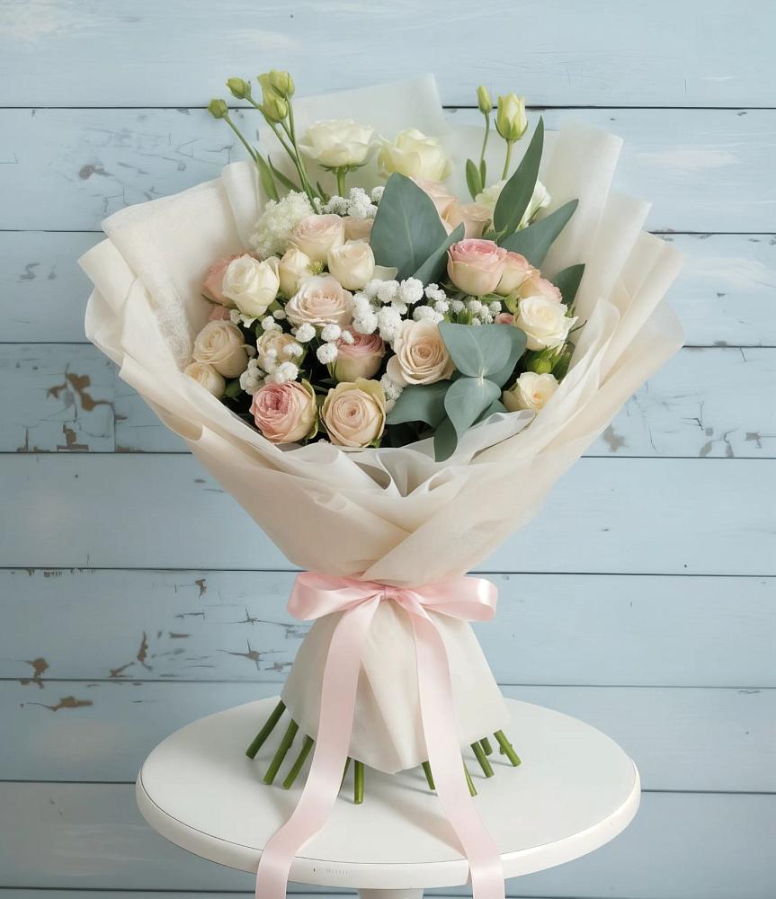 Букет цветов из: Розы и Лизиантусы в Лимане Ставропольского края