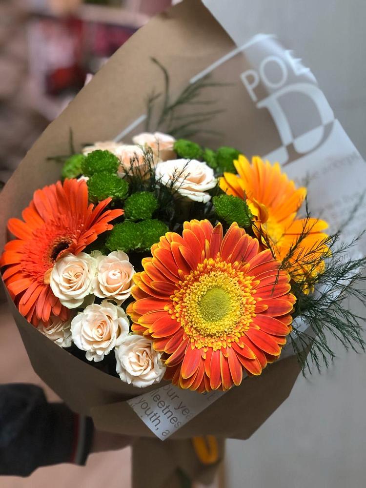 Букет цветов из: Герберы, Хризантемы и Розы в Лимане Ставропольского края