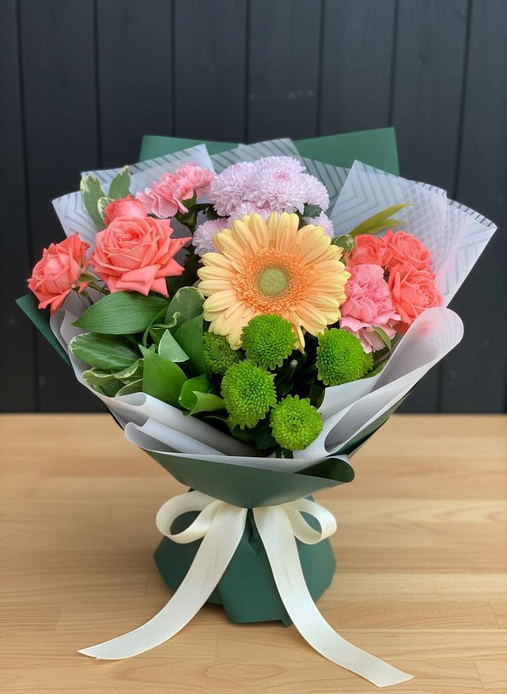Букет цветов из: Гвоздики, Розы, Герберы и Хризантемы в Лимане Ставропольского края