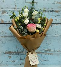 Букет цветов из:  Розы и Лизиантусы в Лимане Ставропольского края